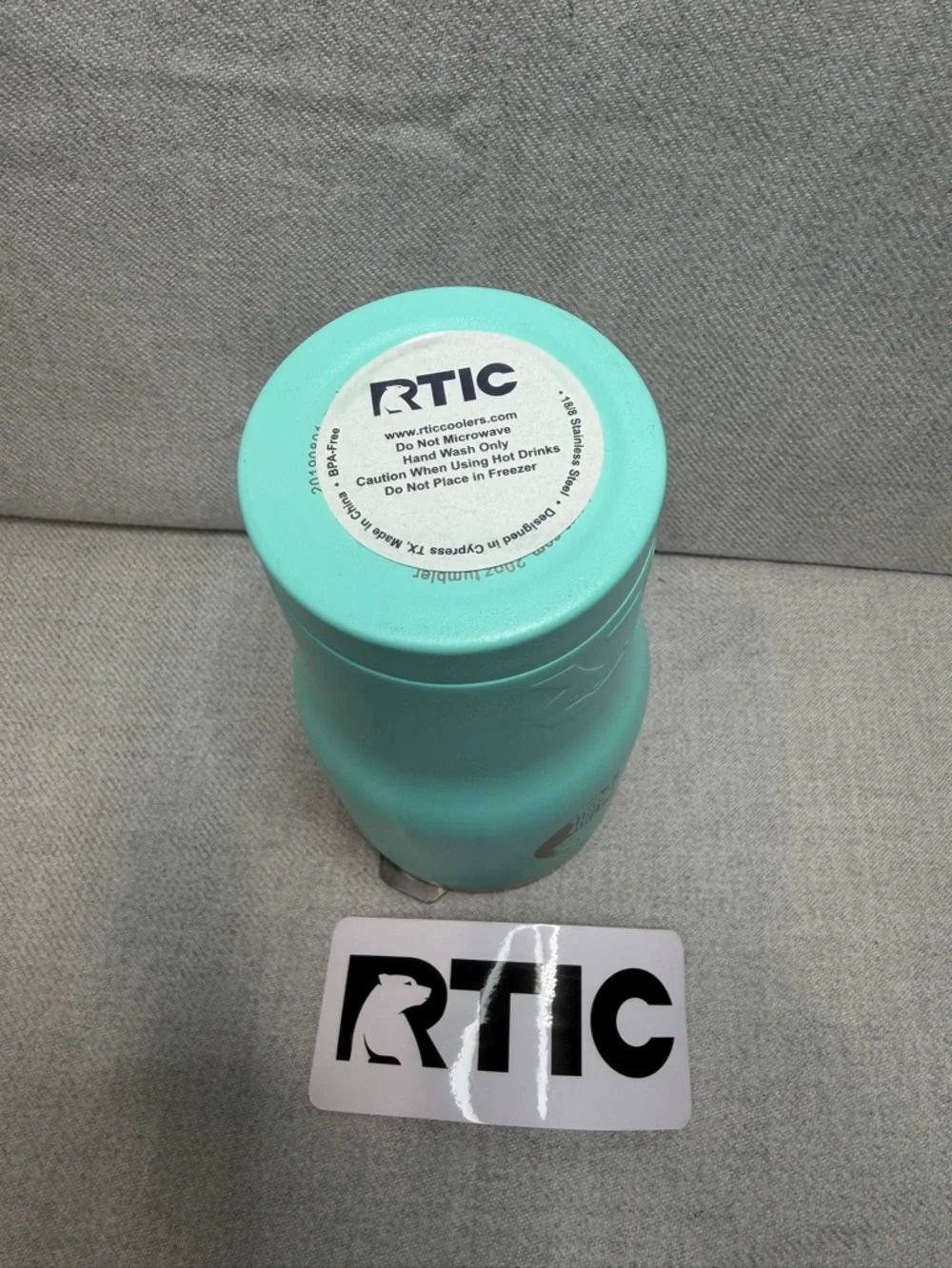NWOT RTIC Kayak Turquoise/Teal Insulated Tumbler with Lid